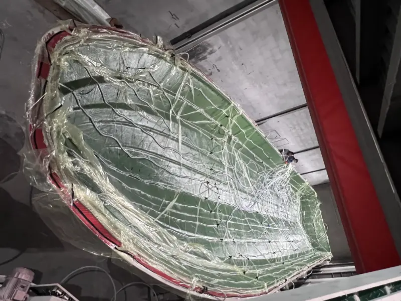 Lawada® Vacuum Infusion Process for 21.8m Passenger Hull – បង្កើនកម្លាំង ប្រសិទ្ធភាព និងភាពជាប់បានយូរ