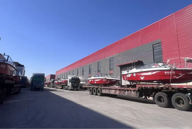 Lawada® Yachts ដឹកជញ្ជូន 20 ឈុត ទូកល្បឿនលឿនផ្ទាល់ខ្លួន