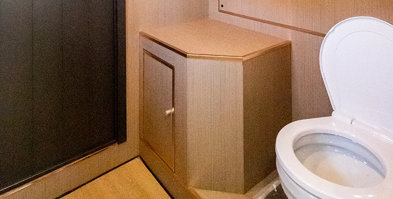 Enclosed Luxury Party Yacht