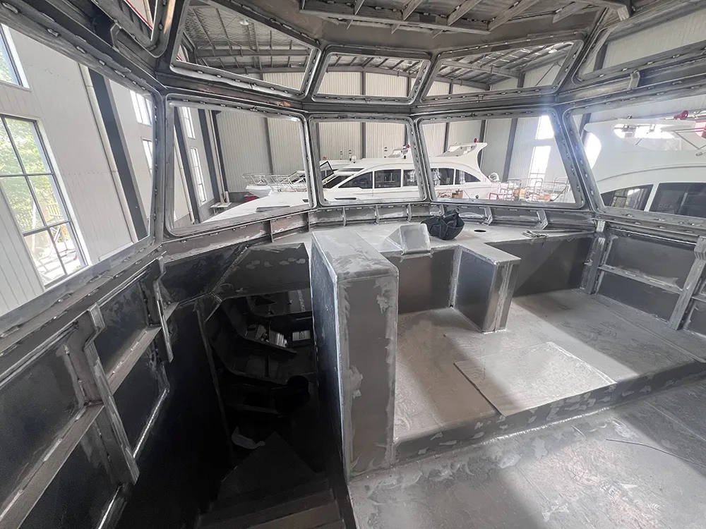 Aluminum Pilot Vessel